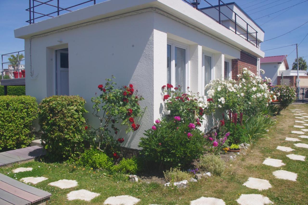 Rez-de-jardin Apartment *